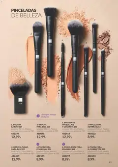 Vista previa Catálogo AVON campaña 10 válido desde el 01/10/2026 | Página: 63 | Productos: Maquillaje, Corrector, Colorete, Brocha