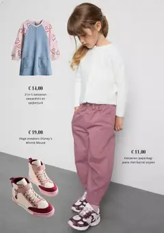 Primark folder - Voorbeeld van een folder van Primark, geldig van 01-09-2026 | Pagina: 4 | Producten: Sweatshirt, Sneakers