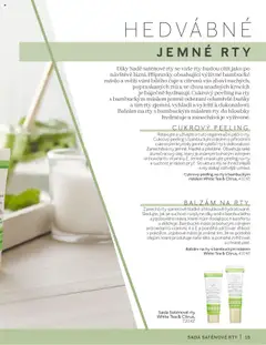 Náhled letáku Balzám na rty s bambuckým máslem White Tea & Citrus, Zanechá rty sametově hladké a hloubkově hydratované. Sledujte, jak se suchost rozplyne díky směsi bambuckého a jojobového másla, které rtům dodají pocit komfortu a zklidní je. od 16.03.2025 | Strana: 13 | Produkty: Máslo, Balzám na rty, Crema, Peeling