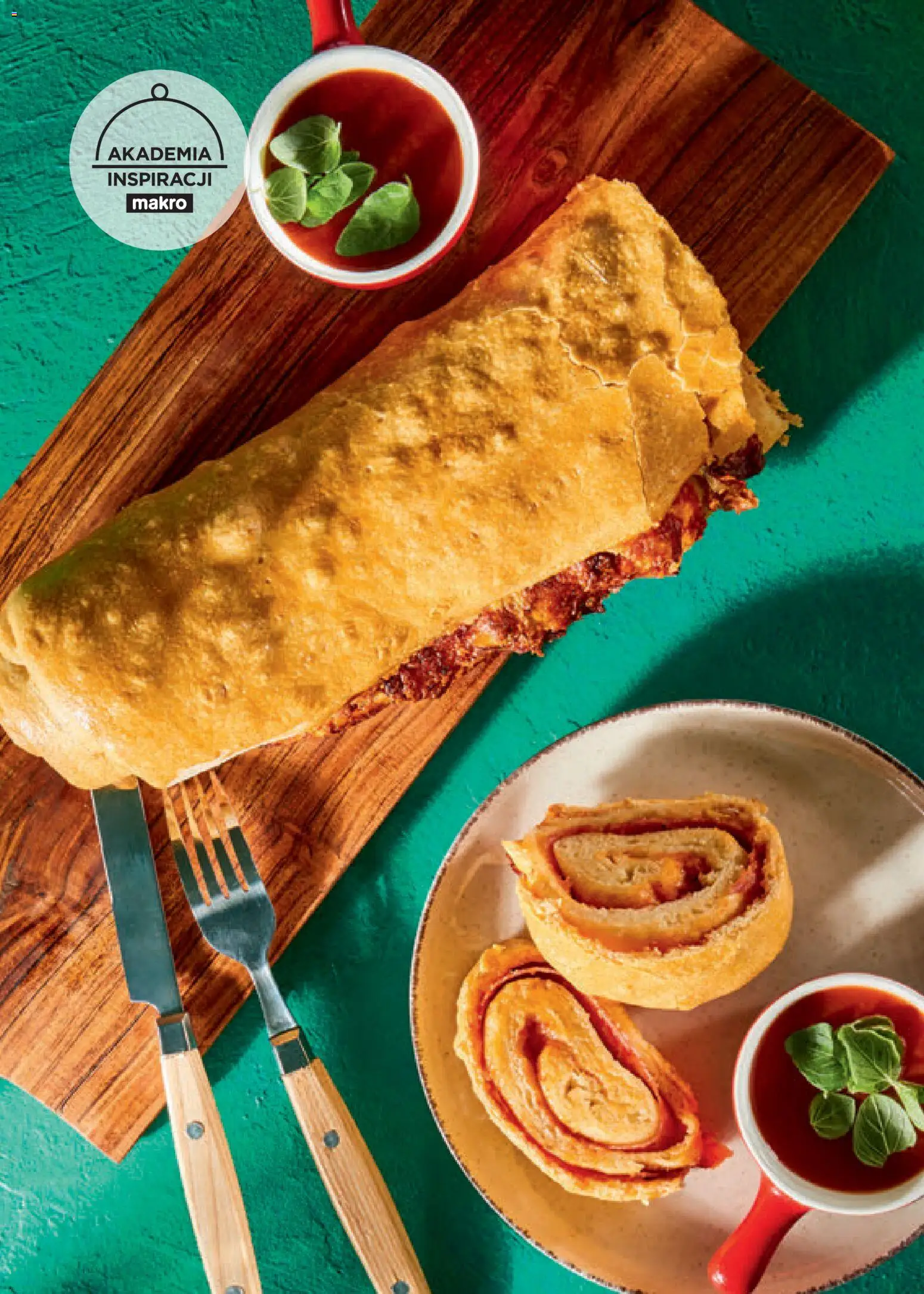 Makro Gazetka - Ebook kuchnia włoska od 16.05.2023 | Strona: 27 | Produkty: Oregano, Bazylia, Pizza, Woda
