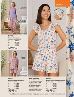 Neutral Floral Starfish kombinezon, Bež boja. 60% pamuk, 40% poliester. Short jumpsuit with ruffles on the sleeves and a print of sea stars all over the surface. - pregled AVON kataloga - važi od 01.06.2026 | Strana: 123 | Proizvode: Kombinezon, Pidžama