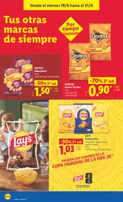 Vista previa LAY'S Patatas fritas, 3 variedades: cheese & onion, paprika o cebolla. 150 g válido desde el 15.06.2026 | Página: 52
