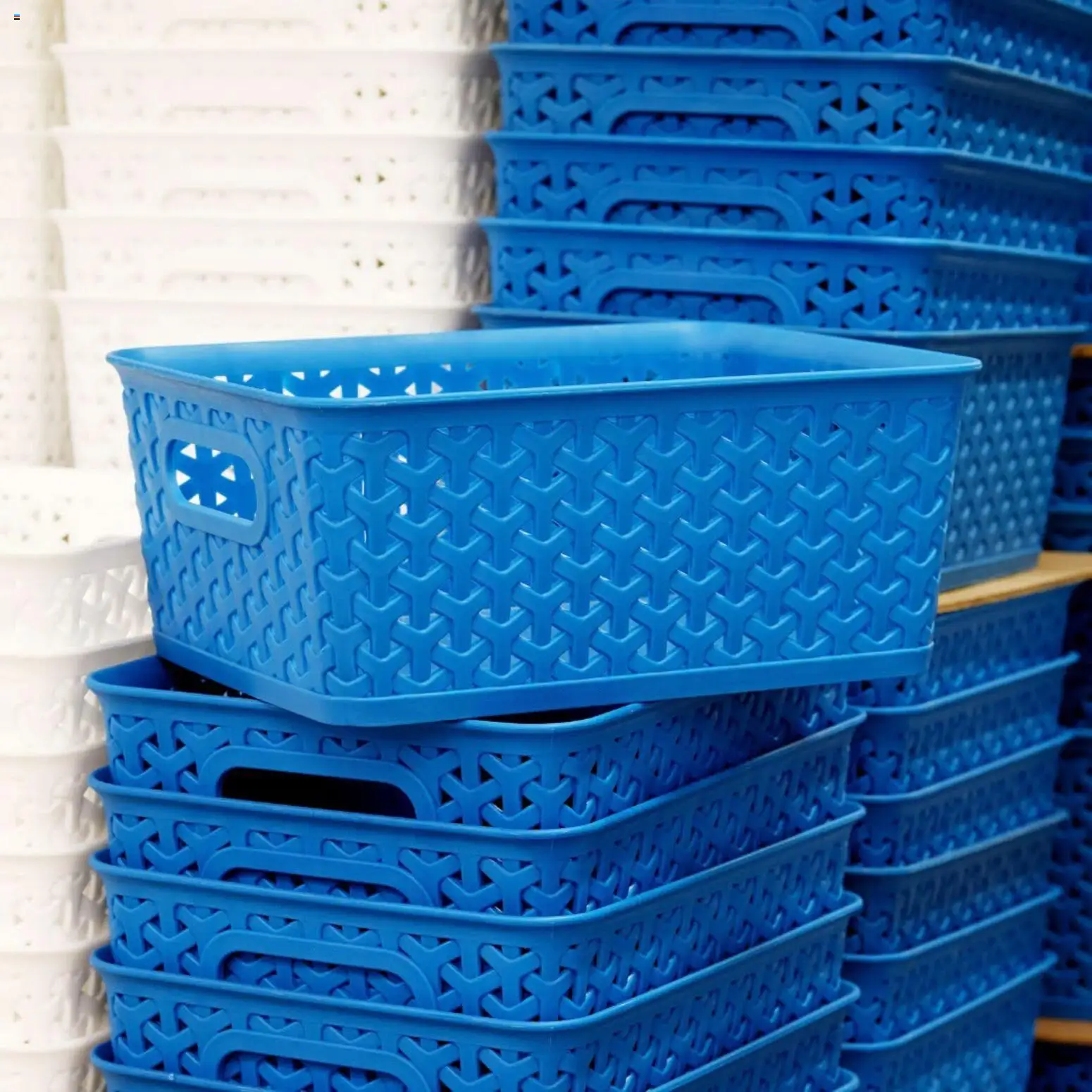 New Crazy Plastics catalogue – valid from 12/10/2026 | Page: 4