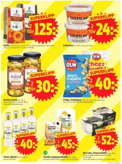 ICA Supermarket erbjudanden - Förhandsvisning av reklamblad från butik ICA Supermarket aktuell från 08.06.2026 | Sida: 3 | Produkter: Ostbågar, Oliver, Kaffe, Sallad