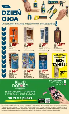 Pogląd oferty "KUKARTKA HERBATA DLA TATY, 50 G, Herbata w opakowaniu z napisem "Dla Taty"." - ważna od 03.06.2026 | Strona: 20 | Produkty: Czekolada mleczna, Maszynka do golenia, Herbata, Woda